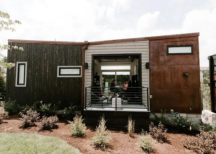 Ironwood Grove, Tiny House Hotel Nashville