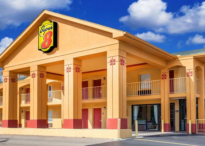 Super 8 By Wyndham Nashville West