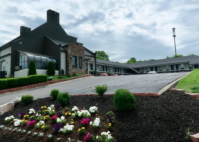 Quarters Inn & Suites Nashville