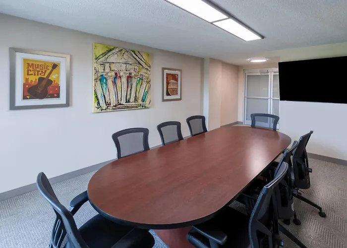 Holiday Inn Nashville - Vanderbilt - Dwtn By Ihg